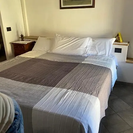 Tarello1880 住宿加早餐酒店 3*